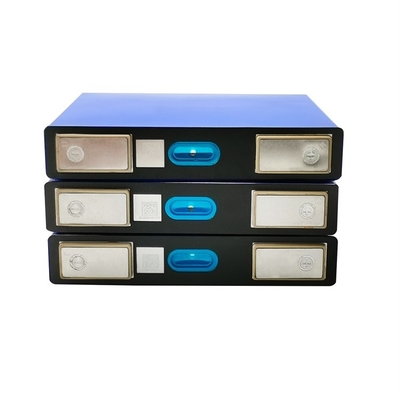 LiFePO4 프리즘 전지 셀 6C 높은 40Ah 3.2V는 끊임없이 계속되는 charge&amp;discharge 준비된 상품을 학년라고 평가합니다